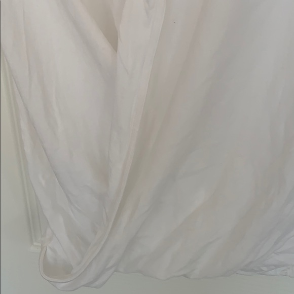 Theory white t-shirt - Picture 3 of 6